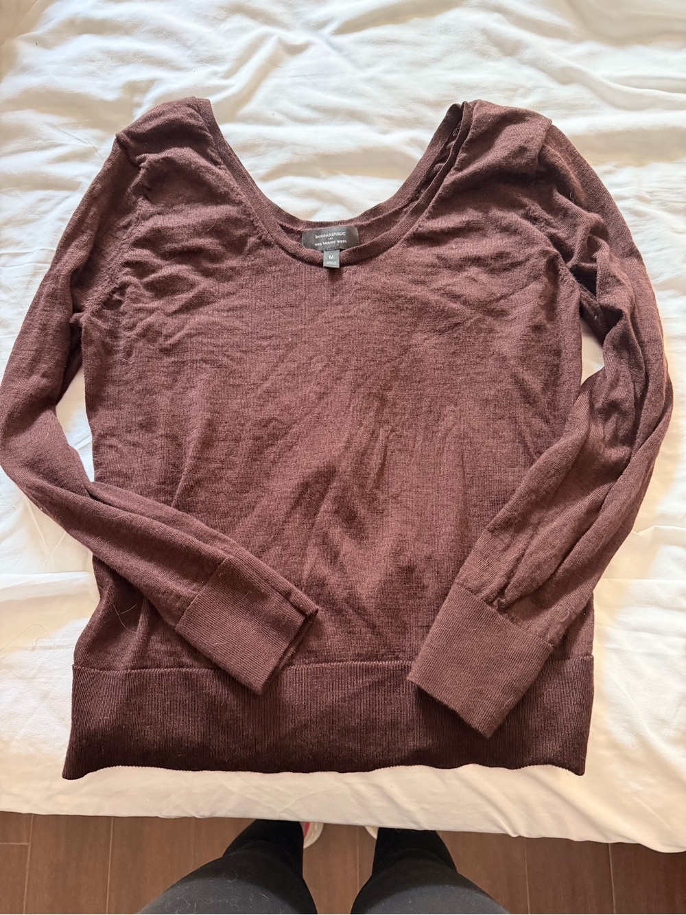 Banana Republic Scoop Neck Lightweight 100% Merino Wool Brown Sweater Size M